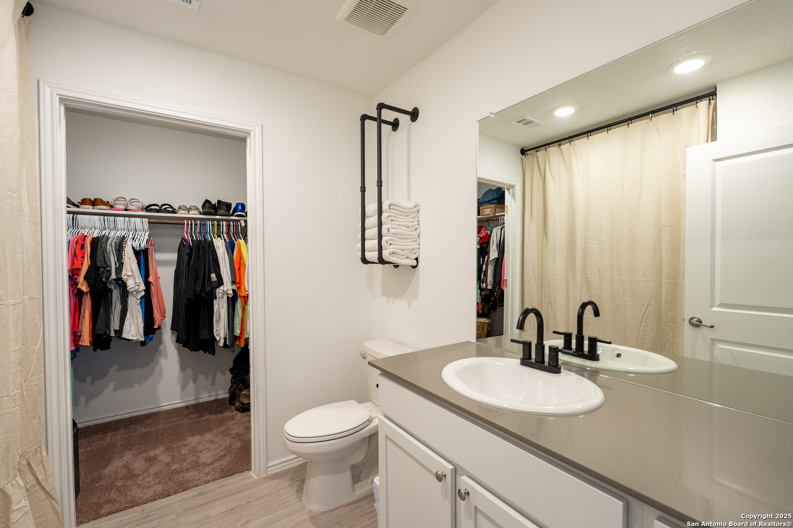13255 Faxon Pass San Antonio TX 78221