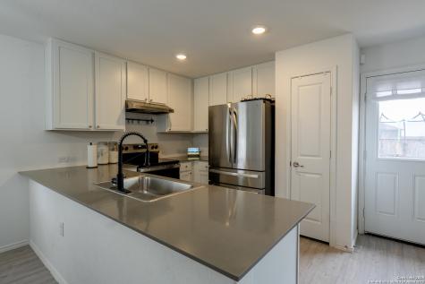 13255 Faxon Pass San Antonio TX 78221