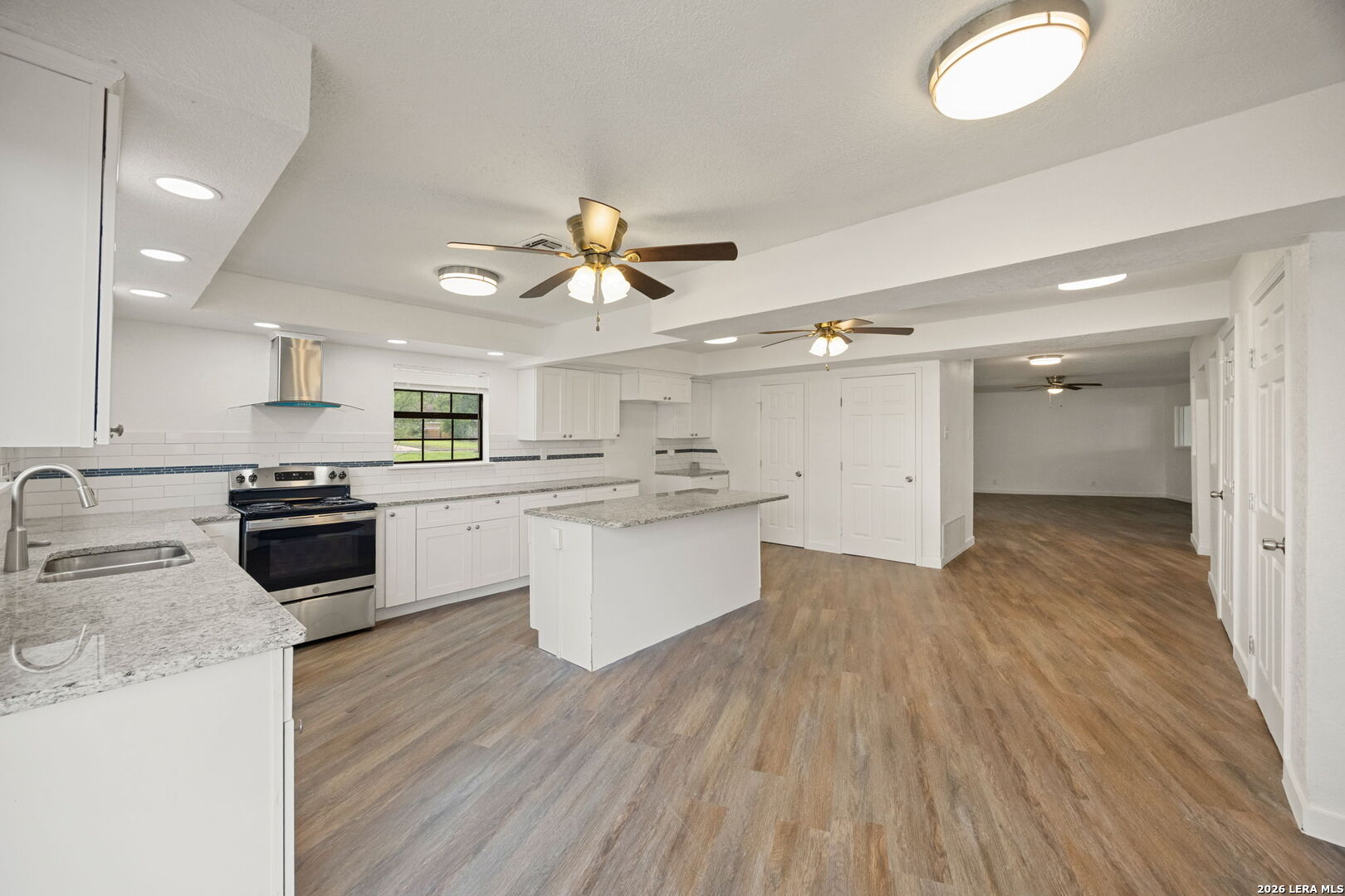 132 Rilla Vista San Antonio TX 78216