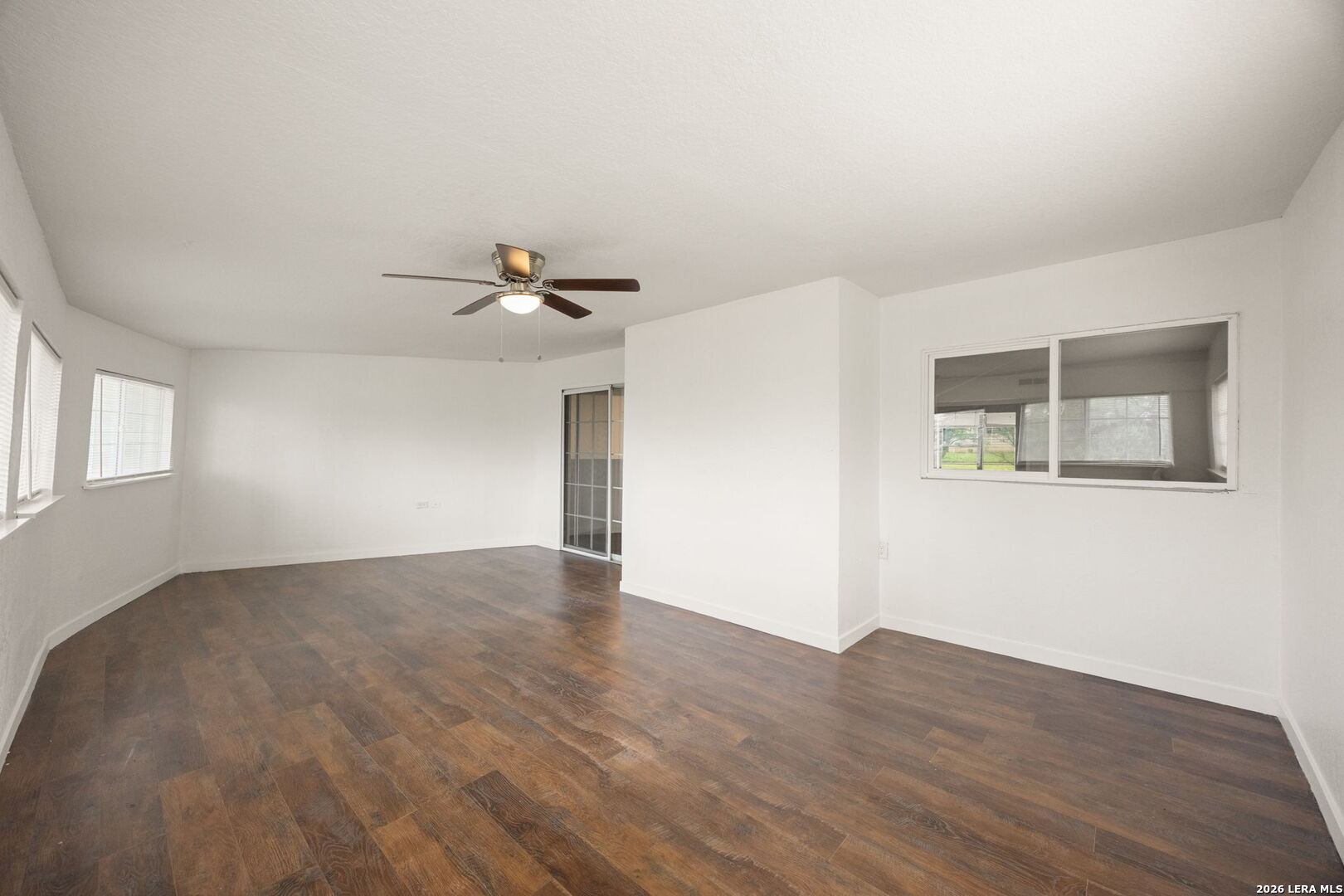 132 Rilla Vista San Antonio TX 78216