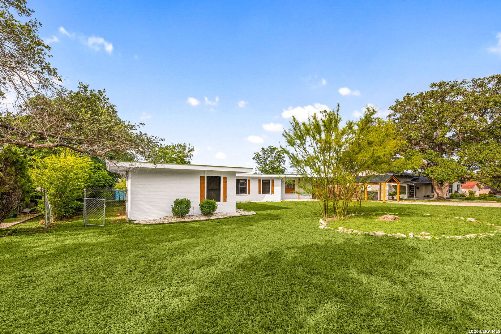132 Rilla Vista San Antonio TX 78216