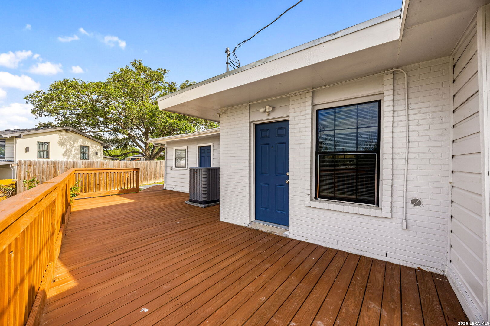 132 Rilla Vista San Antonio TX 78216