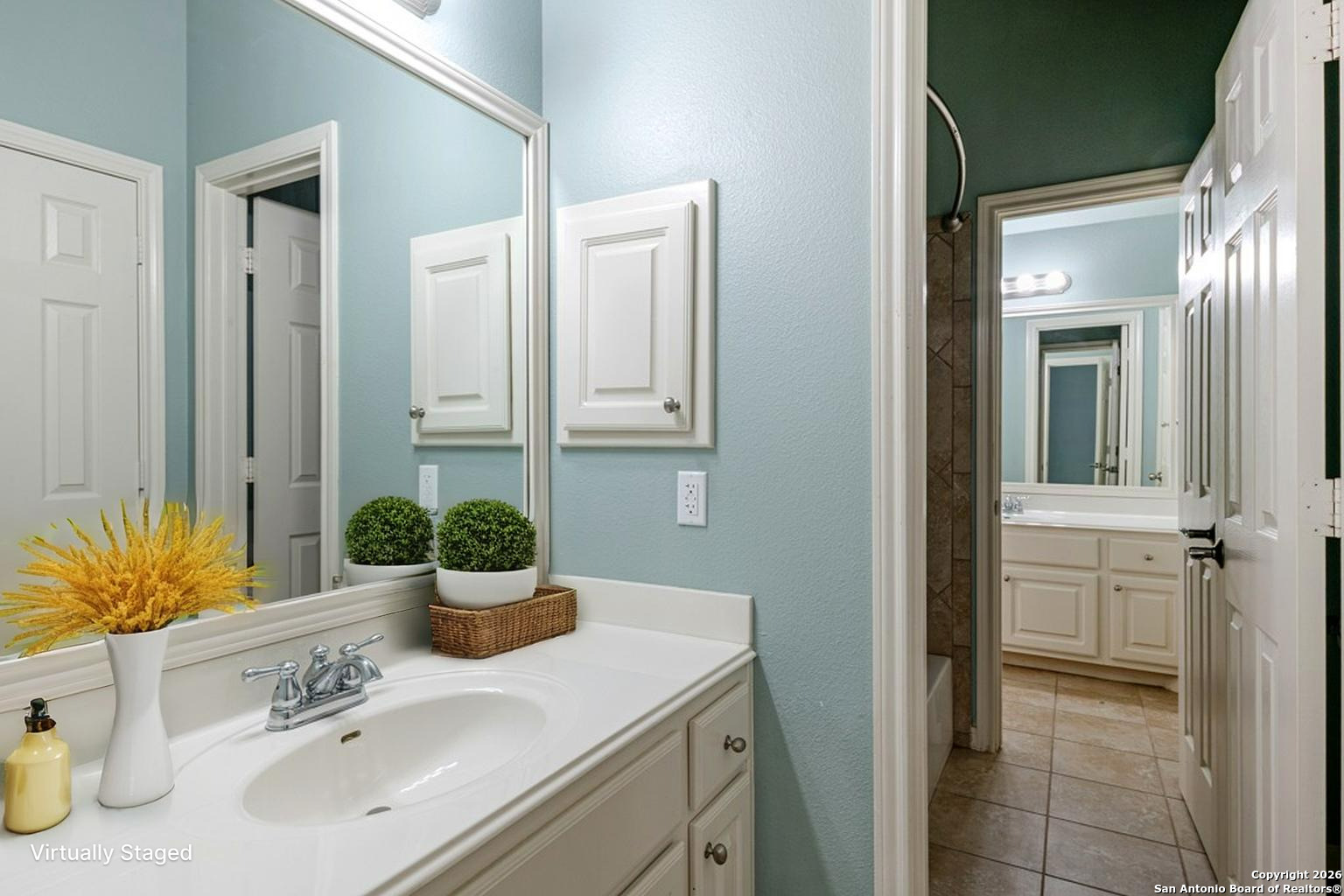 1737 Oak Wind New Braunfels TX 78132