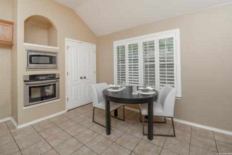 1739 Oakmont New Braunfels TX 78132