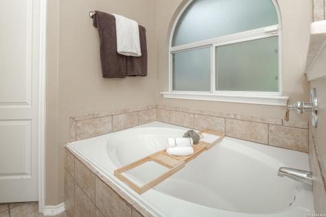 1739 Oakmont New Braunfels TX 78132