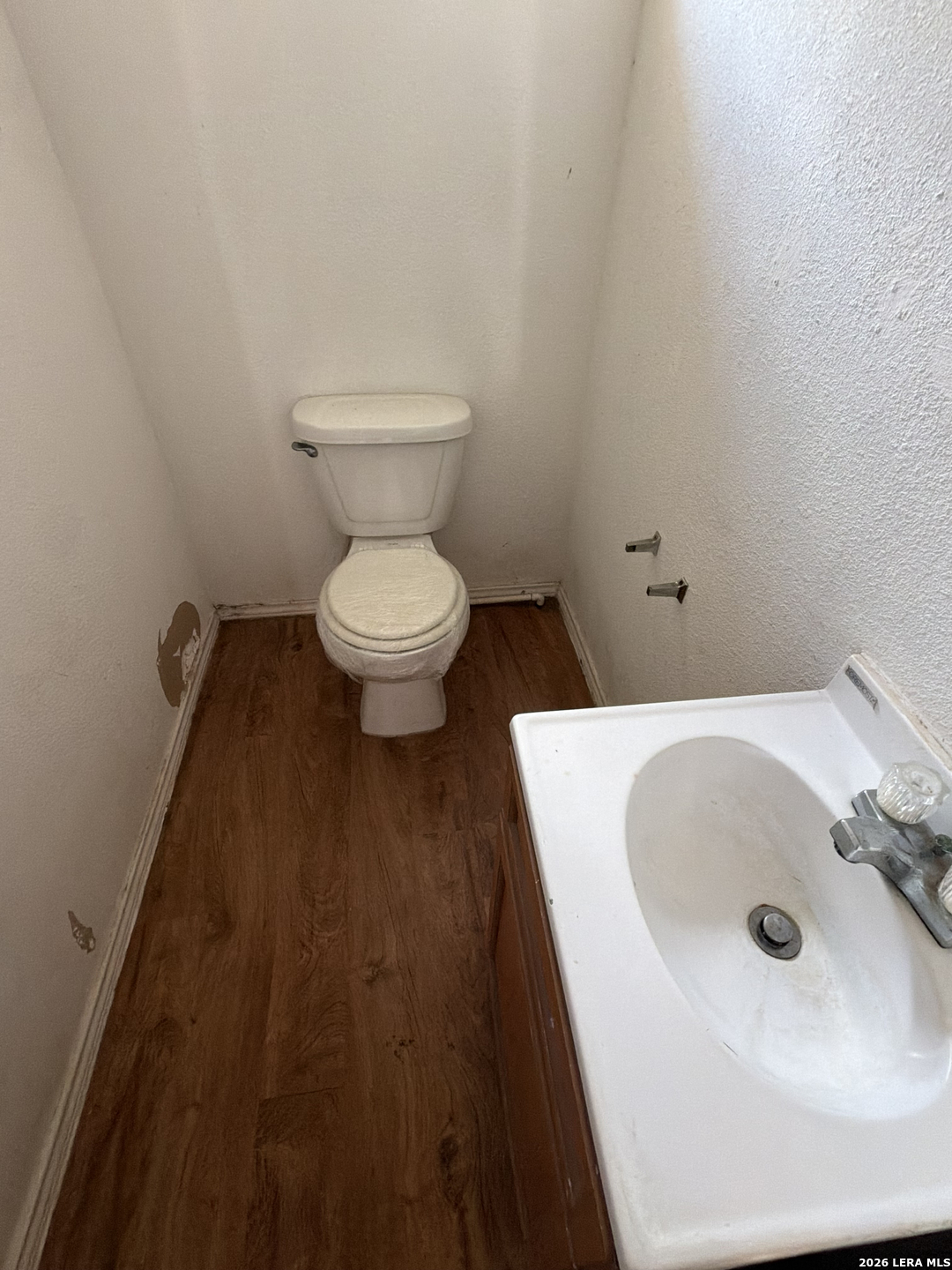 112 Fernandez Devine TX 78016