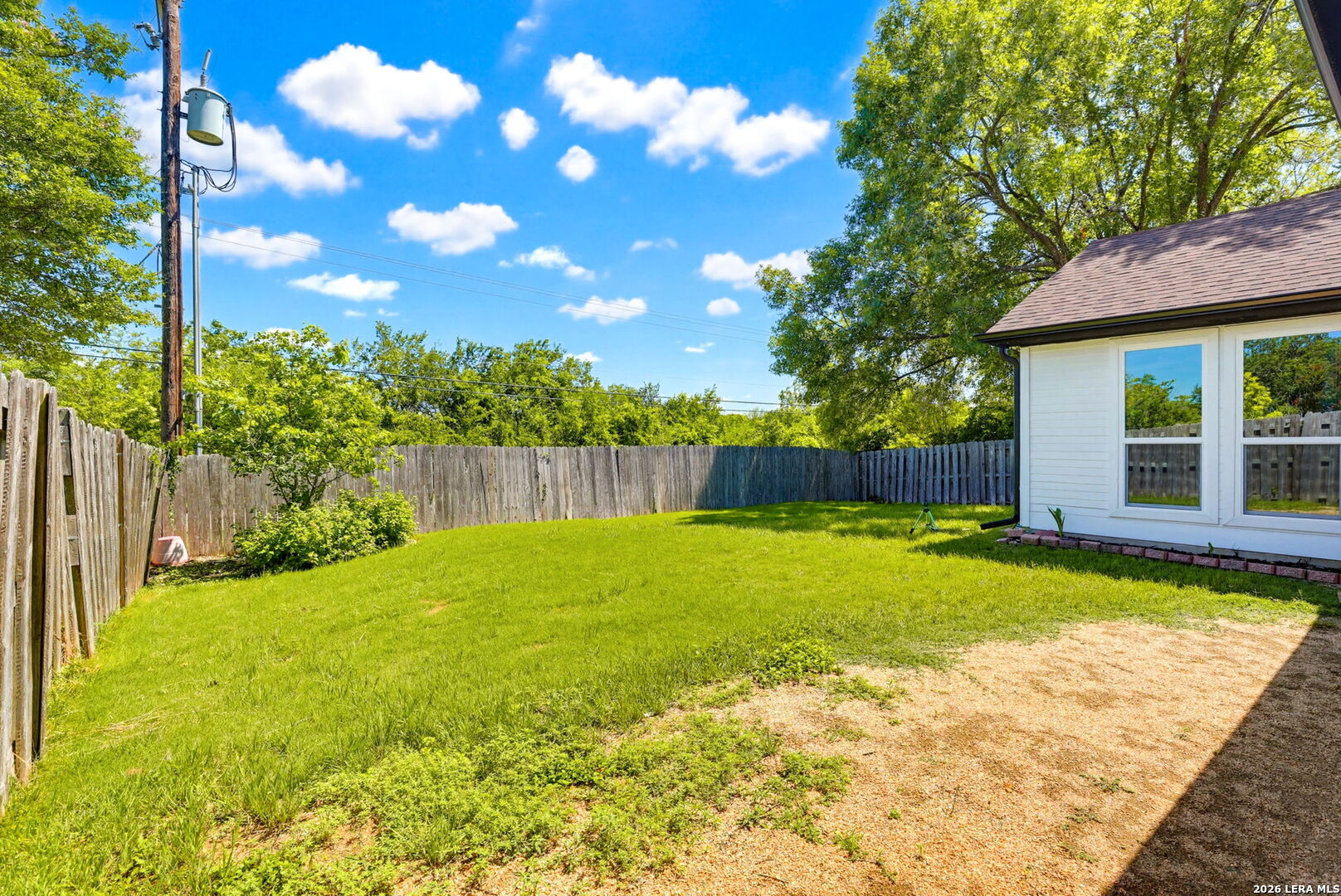 8114 Forest Bow Live Oak TX 78233