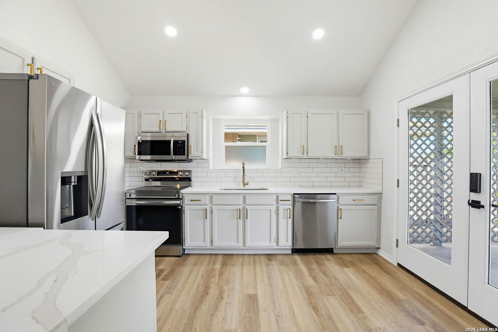 8114 Forest Bow Live Oak TX 78233