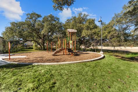 1028 Amber Lake Seguin TX 78155