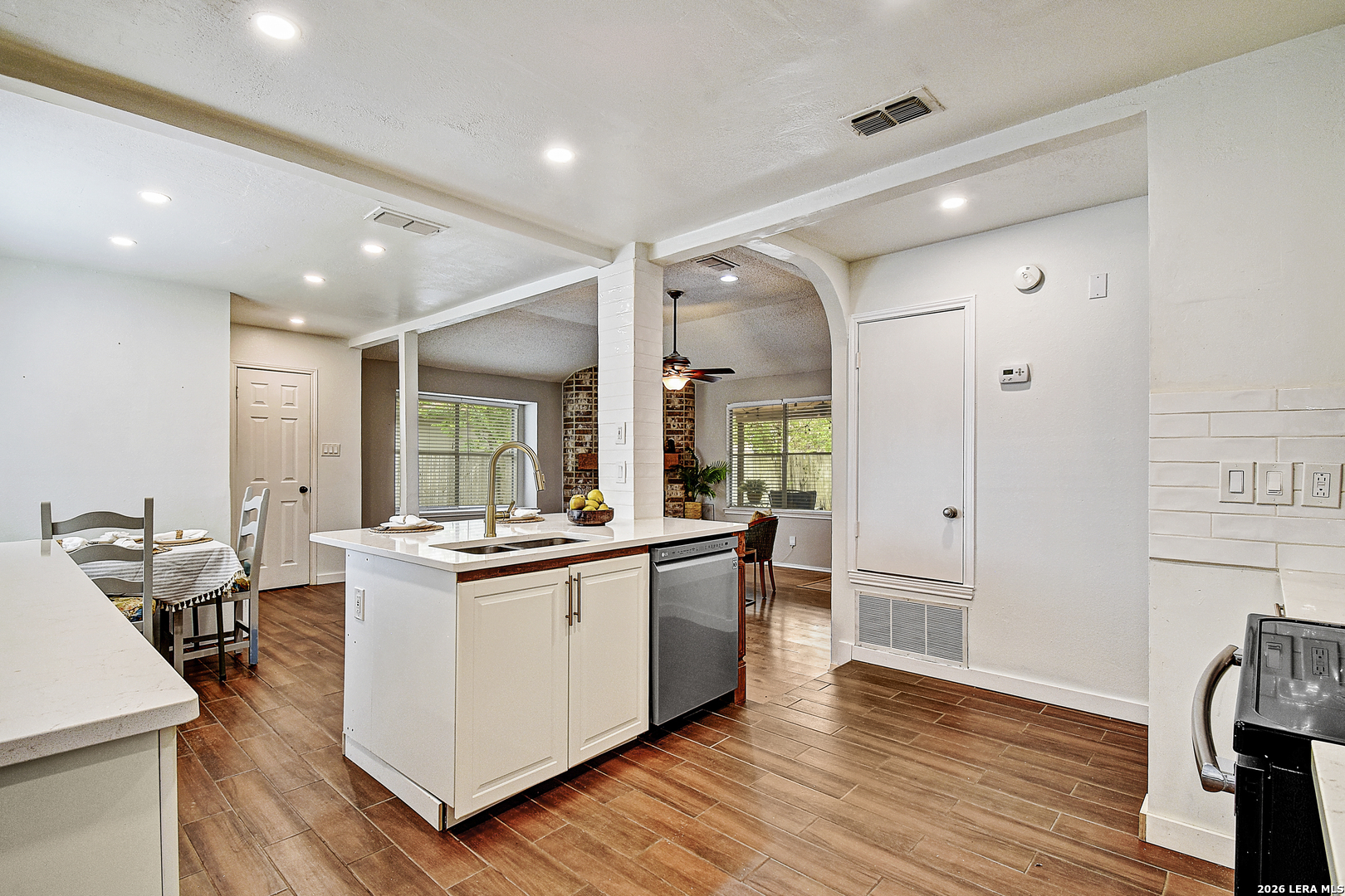 6911 Quail Lake San Antonio TX 78244