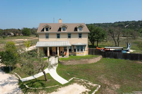 140 Twin Springs Road N Kerrville TX 78028
