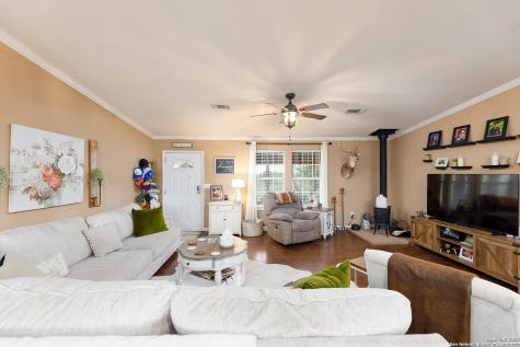 140 Twin Springs Road N Kerrville TX 78028