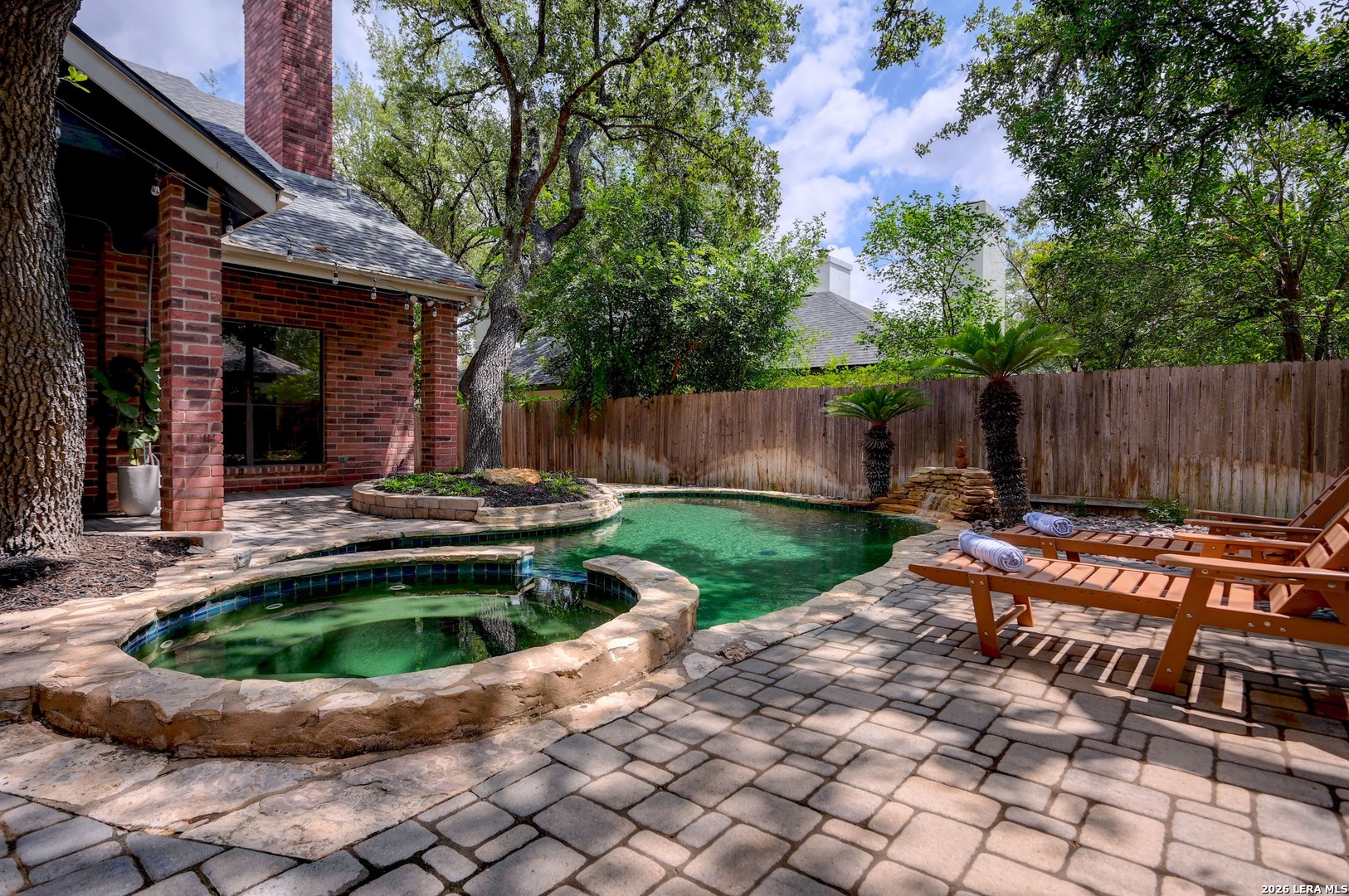 1726 Fawn Gate San Antonio TX 78248