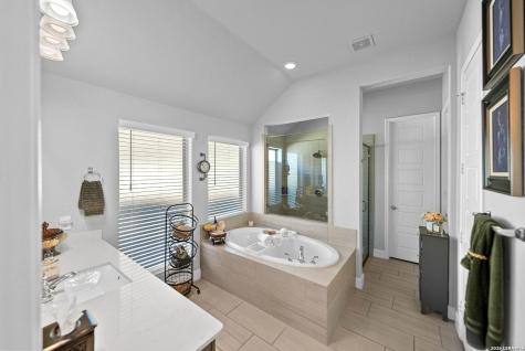 2154 Wildrye New Braunfels TX 78132