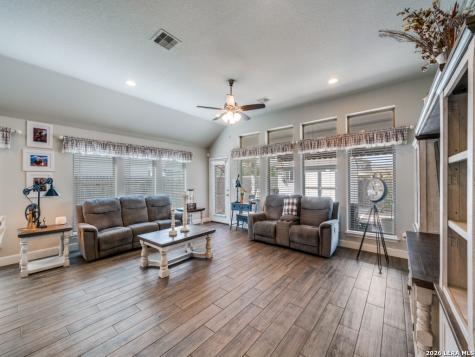 2154 Wildrye New Braunfels TX 78132
