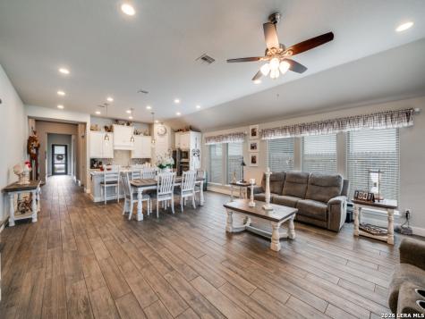2154 Wildrye New Braunfels TX 78132