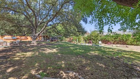 111 Mission New Braunfels TX 78130