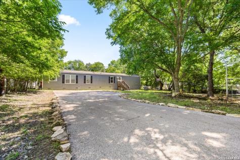 4510 Sir Arthur Way Canyon Lake TX 78133