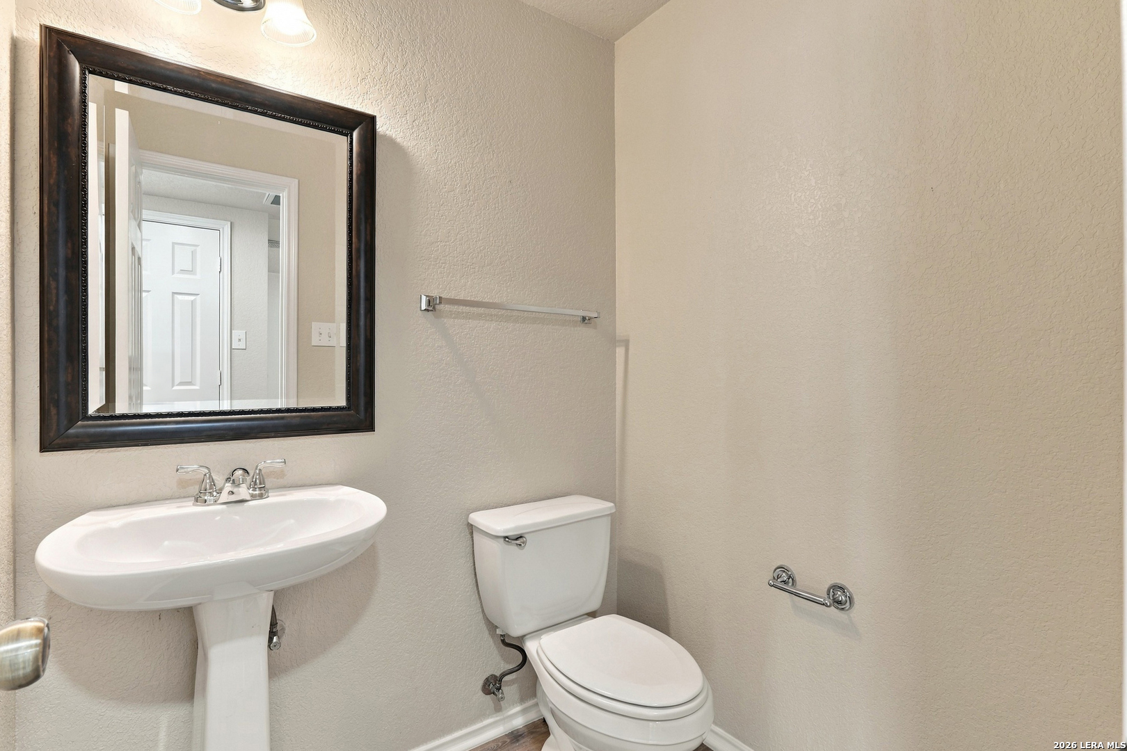 619 Mathis Meadow San Antonio TX 78251