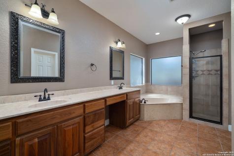229 Legacy Trail Drive La Vernia TX 78121