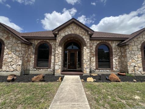 229 Legacy Trail Drive La Vernia TX 78121