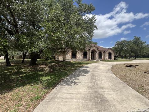 229 Legacy Trail Drive La Vernia TX 78121