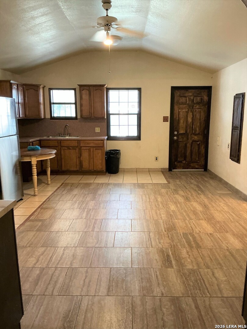 219 Burcham Avenue San Antonio TX 78221