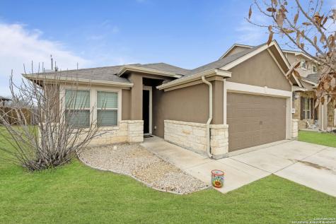 9839 Red Iron Creek Converse TX 78109