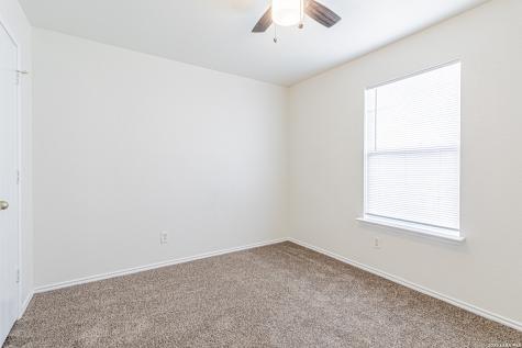 9611 Copper Falls Converse TX 78109