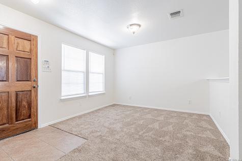 9611 Copper Falls Converse TX 78109