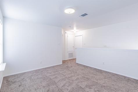 9611 Copper Falls Converse TX 78109