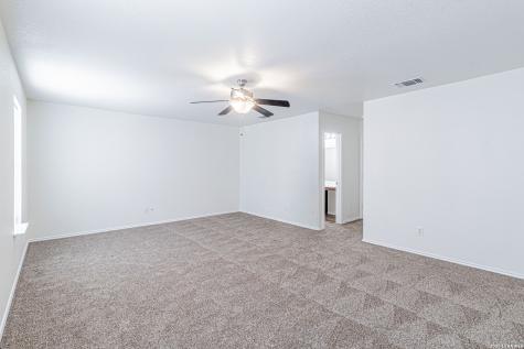 9611 Copper Falls Converse TX 78109