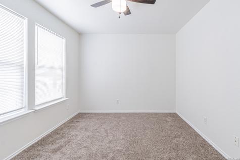 9611 Copper Falls Converse TX 78109