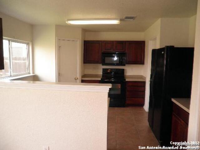 9611 Copper Falls Converse TX 78109