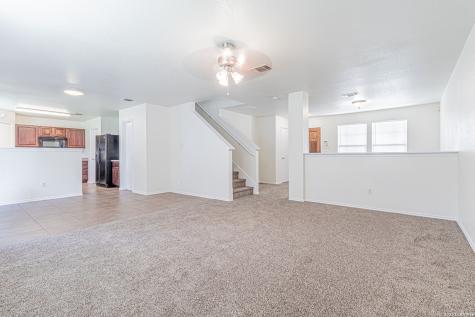9611 Copper Falls Converse TX 78109