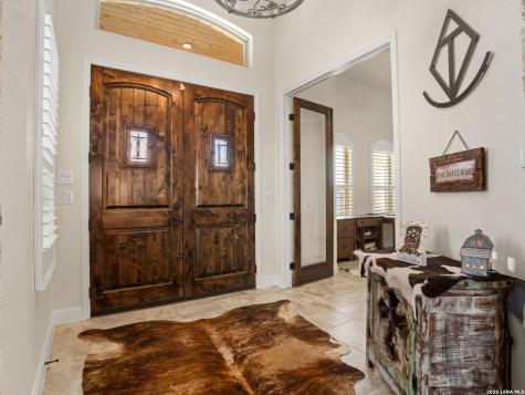 1530 County Road 132 Floresville TX 78114