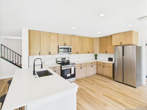 4933 Corian Well San Antonio TX 78247