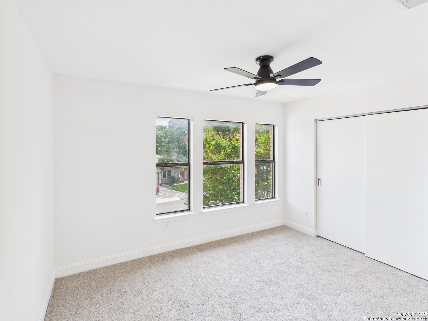 4933 Corian Well San Antonio TX 78247
