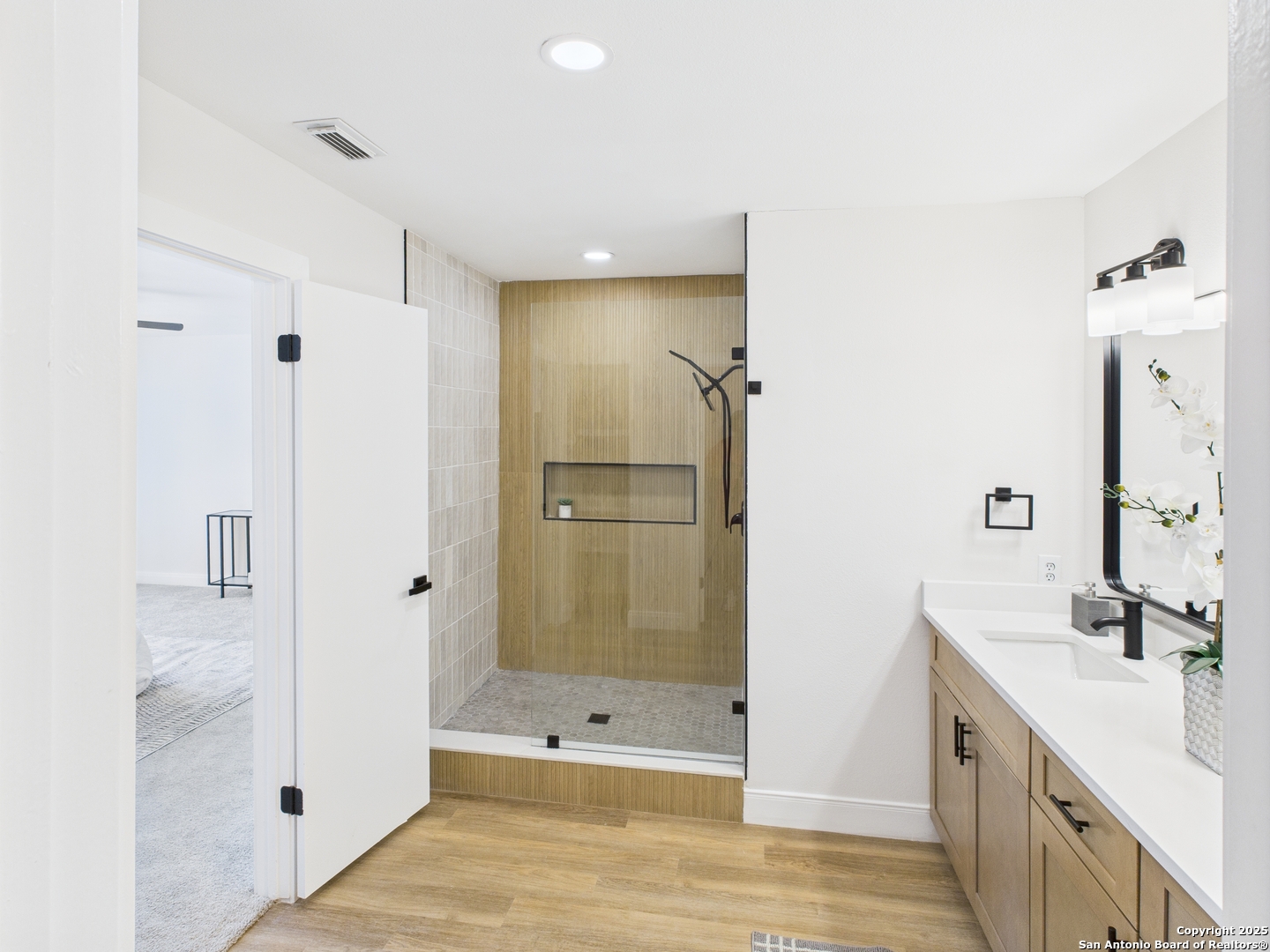 4933 Corian Well San Antonio TX 78247
