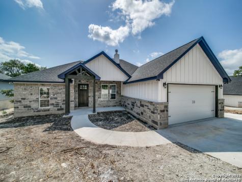 928 Stallion Springs Drive Fischer TX 78623