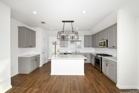 2069 Flametree New Braunfels TX 78132