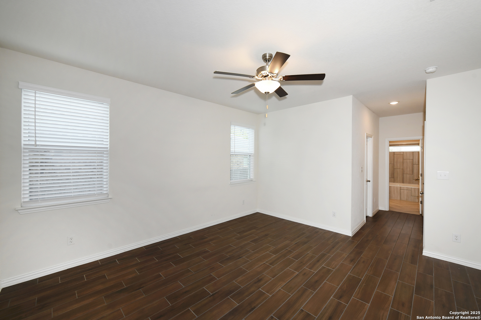 2069 Flametree New Braunfels TX 78132
