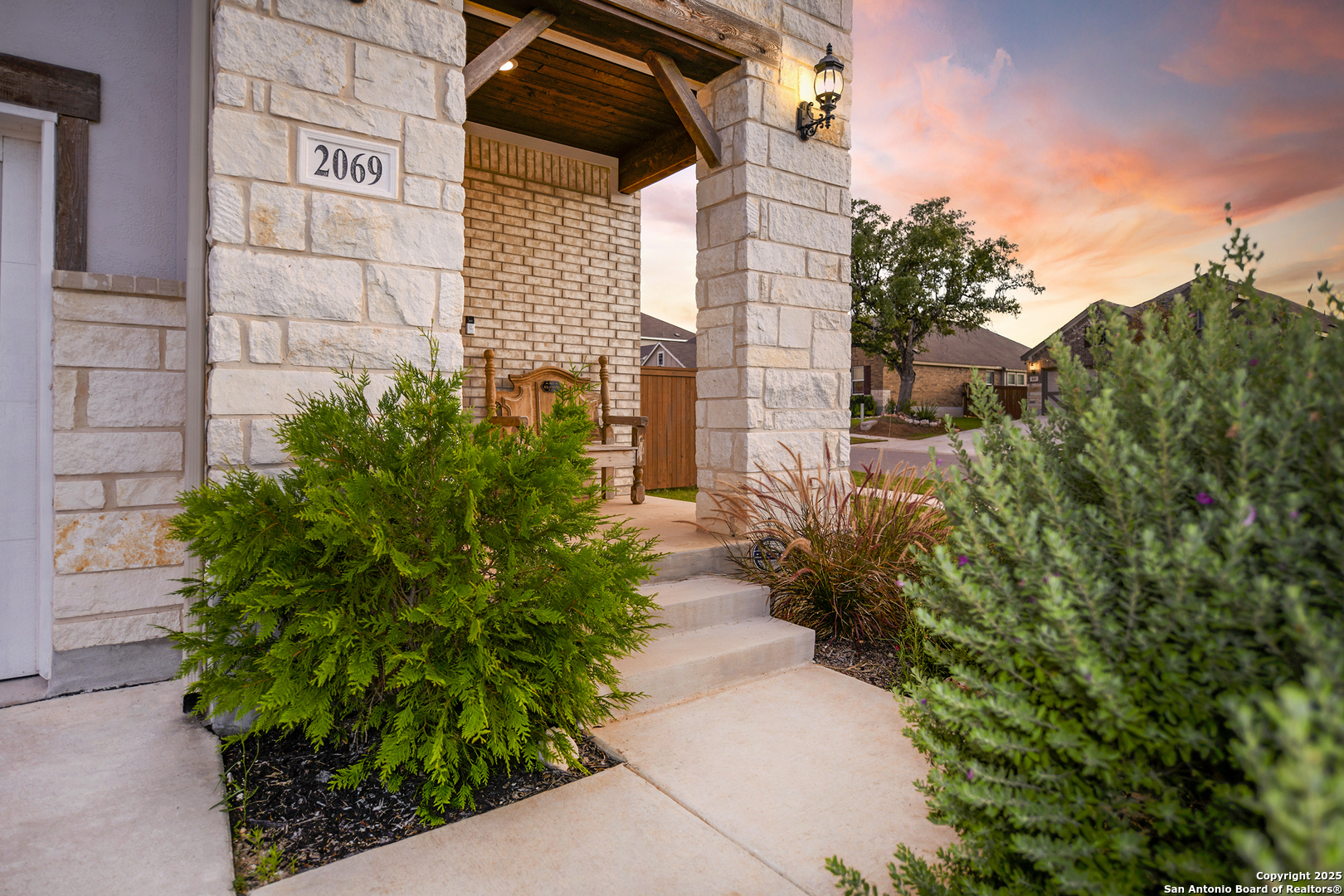2069 Flametree New Braunfels TX 78132