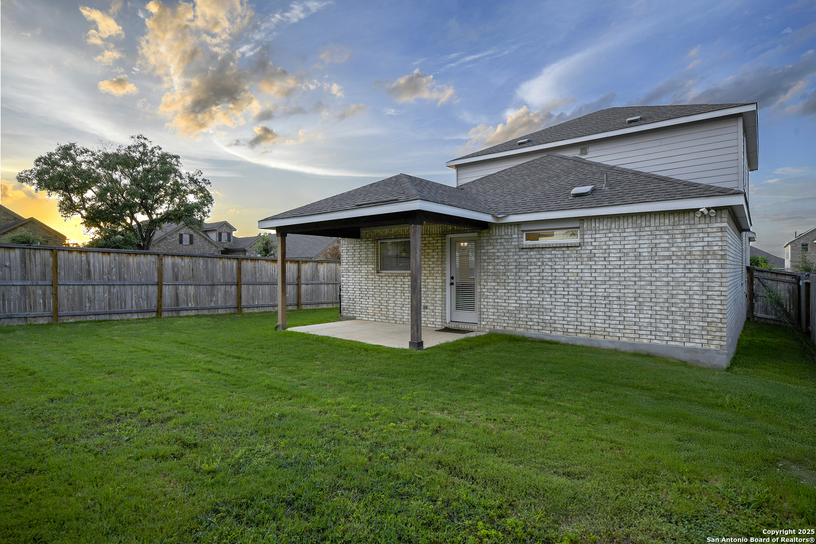 2069 Flametree New Braunfels TX 78132