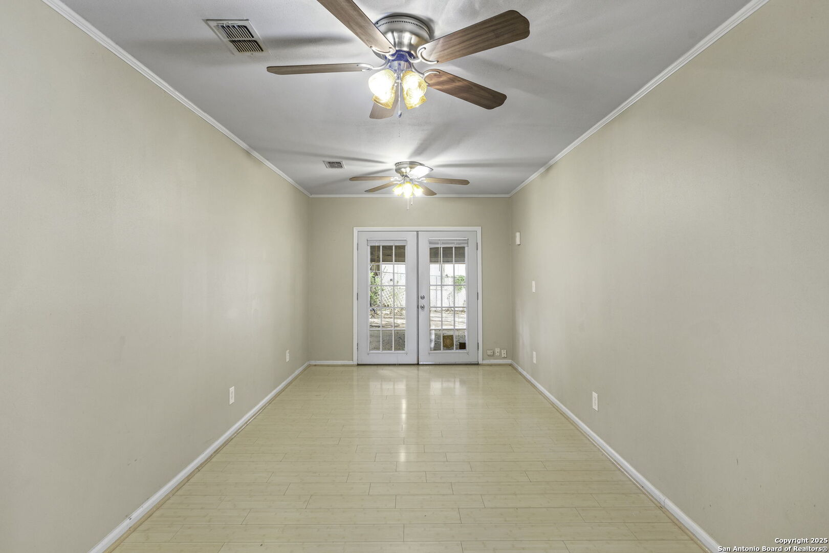 527 Kings Court San Antonio TX 78212