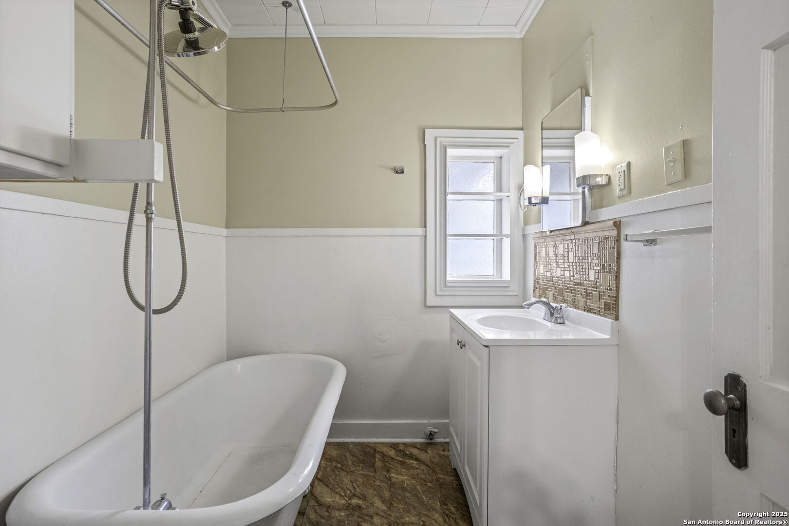 527 Kings Court San Antonio TX 78212