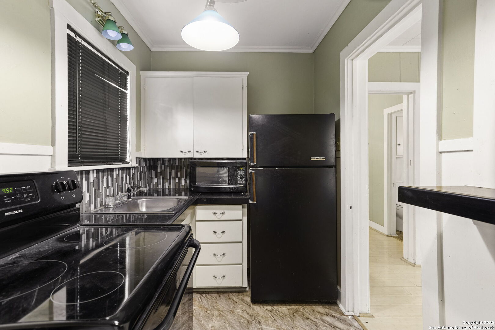 527 Kings Court San Antonio TX 78212