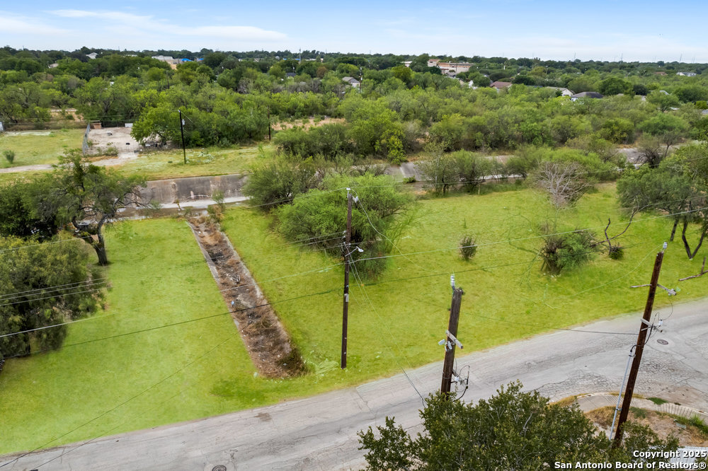 526 E Ansley Street San Antonio TX 78221
