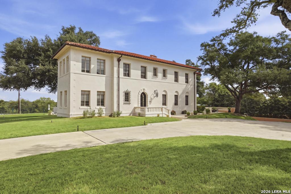 777 Terrell Road Terrell Hills TX 78209