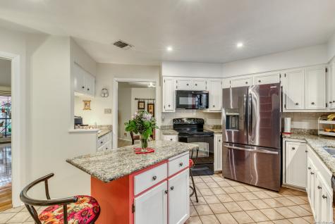 13046 Hunters Breeze San Antonio TX 78230